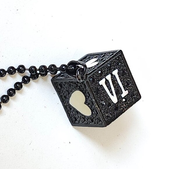 FUN NECKLACE LOT OF 4 DICE BLACK ONYX LOOK BEAD DECOR TAURUS - Picture 11 of 11